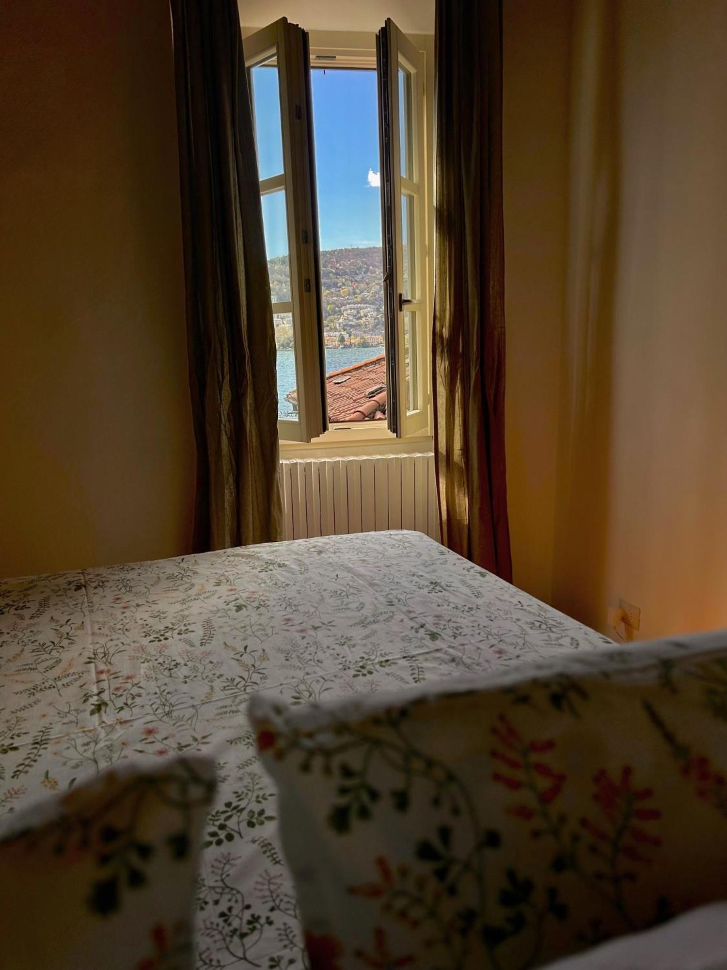 Casa Vacanze Viacoloniola37 Como Ngoại thất bức ảnh
